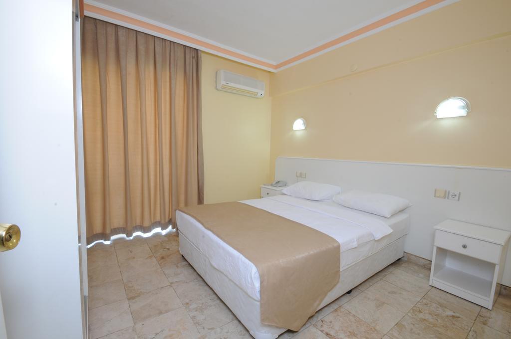 Kleopatra Apartments Icmeler Marmaris Buitenkant foto